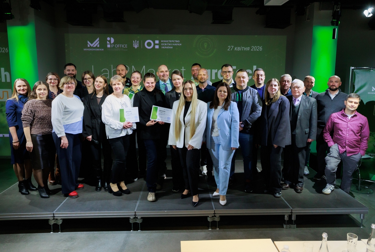 Від безконтактного моніторингу худоби до безвідходного фермерства: визначено переможців Lab2Market AgroTech