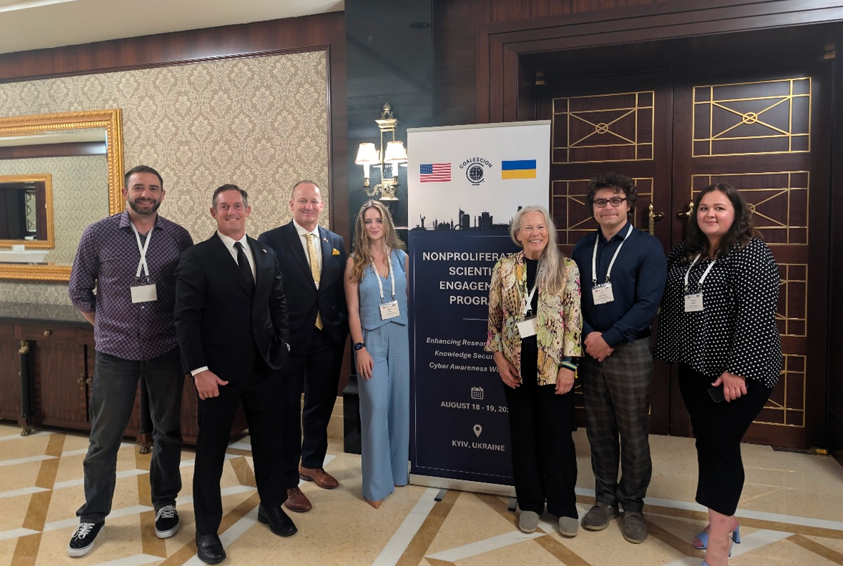 Як подбати про безпеку даних, досліджень, IP та використання ШІ: УКРНОІВІ на воркшопі Coalescion (презентації)